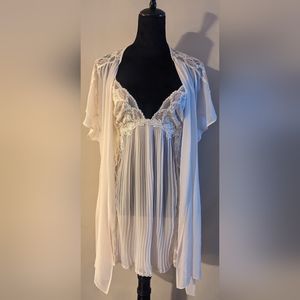 Neiman Marcus Lingerie Chemise and Robe
